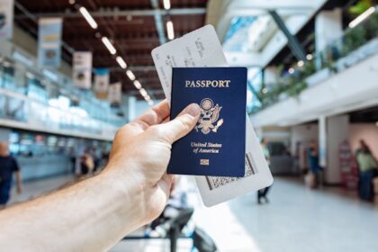 Dicas práticas para levar dinheiro em viagens internacionais