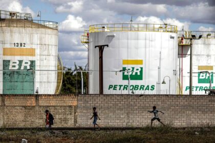 IBAMA aprova simulado da Petrobras na Foz do Amazonas