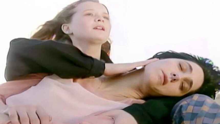 diná morre em a viagem