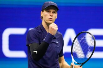 China Open: Jannik Sinner survives scare against Terence Atmane while Carlos Alcaraz eases past Zizou Bergs to reach quarter-finals in Japan | Tennis News