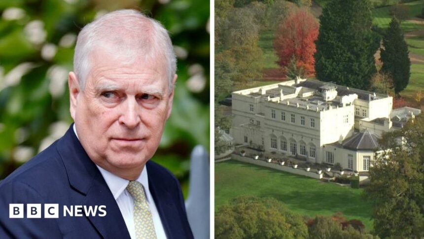 Príncipe Andrew perde título e deve deixar Royal Lodge Prince Andrew stripped of 'prince' title and will move out of Royal Lodge