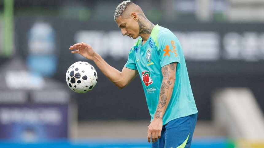 Orlando City oferece 'projeto de carreira' a Richarlison, mas negociação não avança; veja bastidores