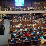 Israel: Parlamento inicia votação para anexar Cisjordânia - 22/10/2025 - Mundo