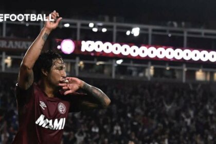 Lanús enfrenta a U de Chile em busca da final em Asunción Icon: OneFootball