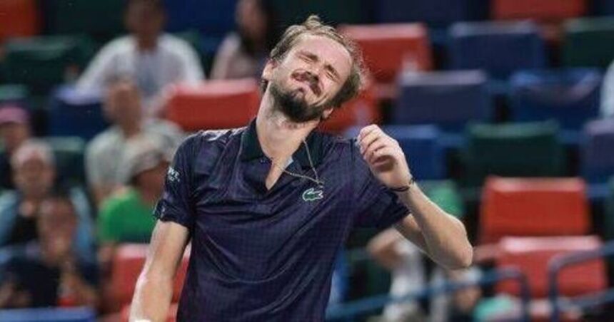 Medvedev's Nadal rant after penalty at Shanghai Masters - Tennis - Sports