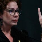 8.1.2023 - A deputada federal Carla Zambelli (PL-SP), presa na Itália desde junho