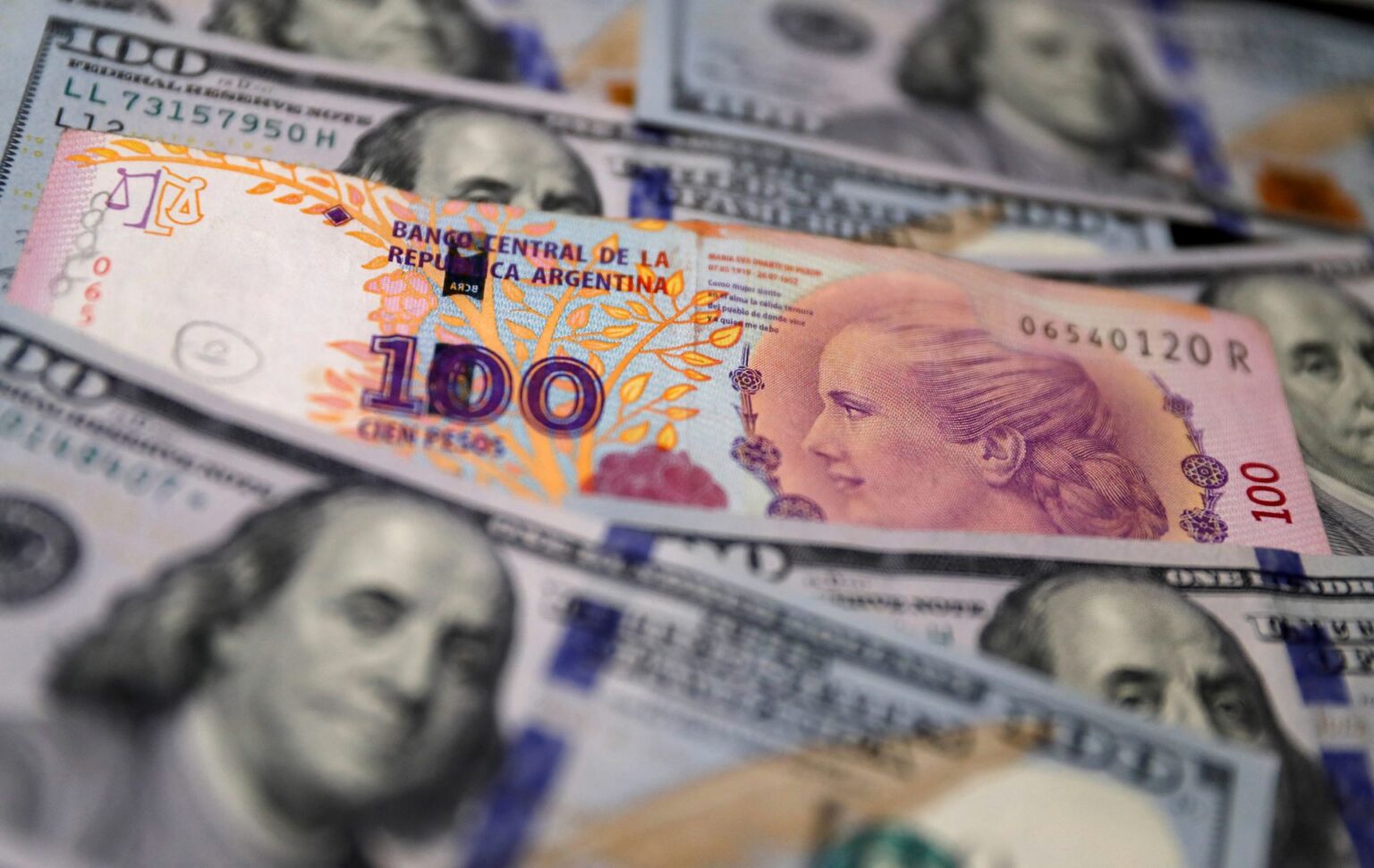 Argentina respira alívio cambial pós-eleições; BC reforça reservas
