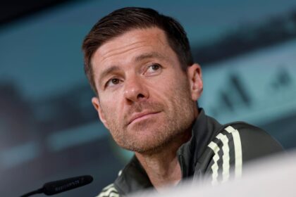 Real Madrid - Barcelona, en directo: previa y ruedas de prensa de Xabi Alonso y Flick, última hora en vivo