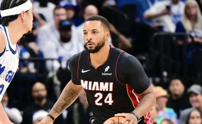 Norman Powell joga hoje, 30 de outubro, contra os Spurs? Is Norman Powell playing today, Oct. 30, for the Heat vs Spurs?