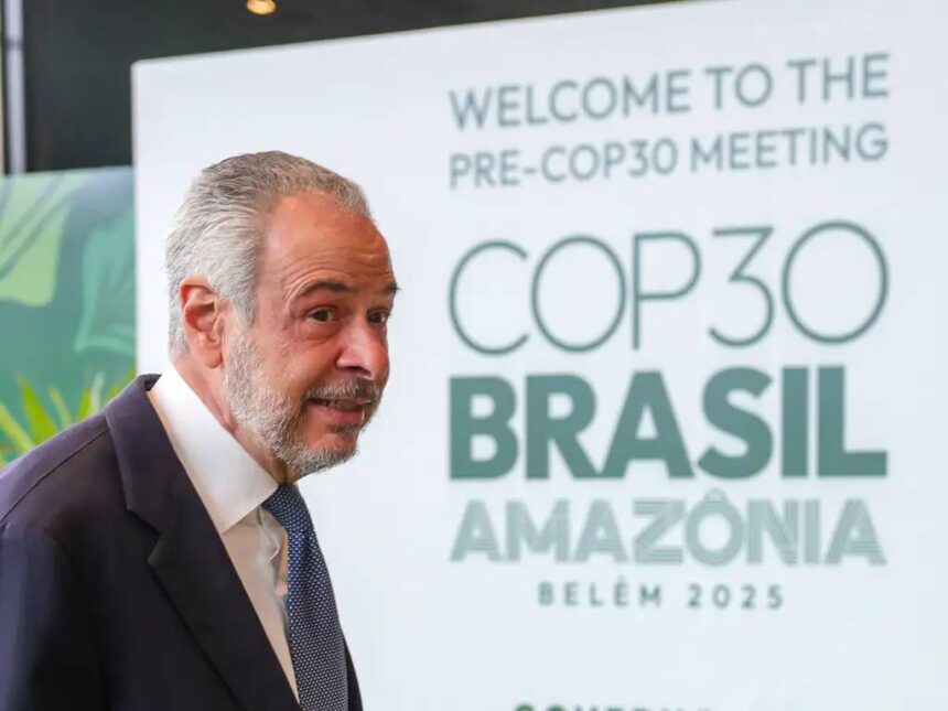 Brasil busca acordos na COP30 para ampliar adaptação climática.