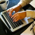 Brasil cria 213 mil empregos formais em setembro, superando expectativas