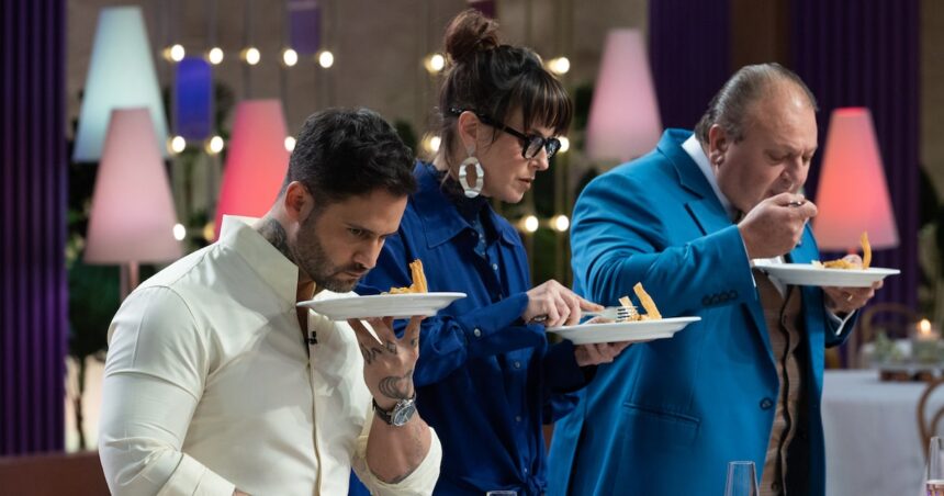 Helena Rizzo cospe sobremesa no MasterChef Confeitaria; assista o vídeo do momento