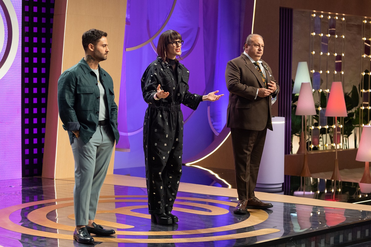 Reação do público à eliminação do Masterchef Confeitaria Ícone de sino para notificações