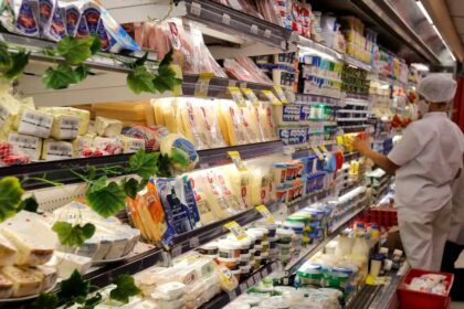 Preços ao produtor no Brasil caem 0,20% em agosto de 2023