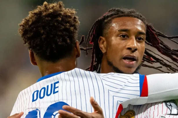 Michael Olise entra na mira do Real Madrid com aprovação de Xabi Alonso