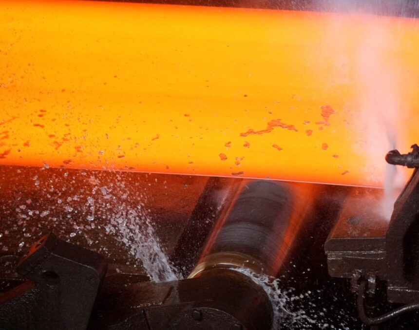 Siderúrgicas pedem ação urgente contra taxação do aço na UE