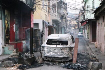 Paraguai classifica PCC e CV como terroristas e alerta fronteira Paraguai vai declarar PCC e CV como terroristas e ativa alerta na fronteira