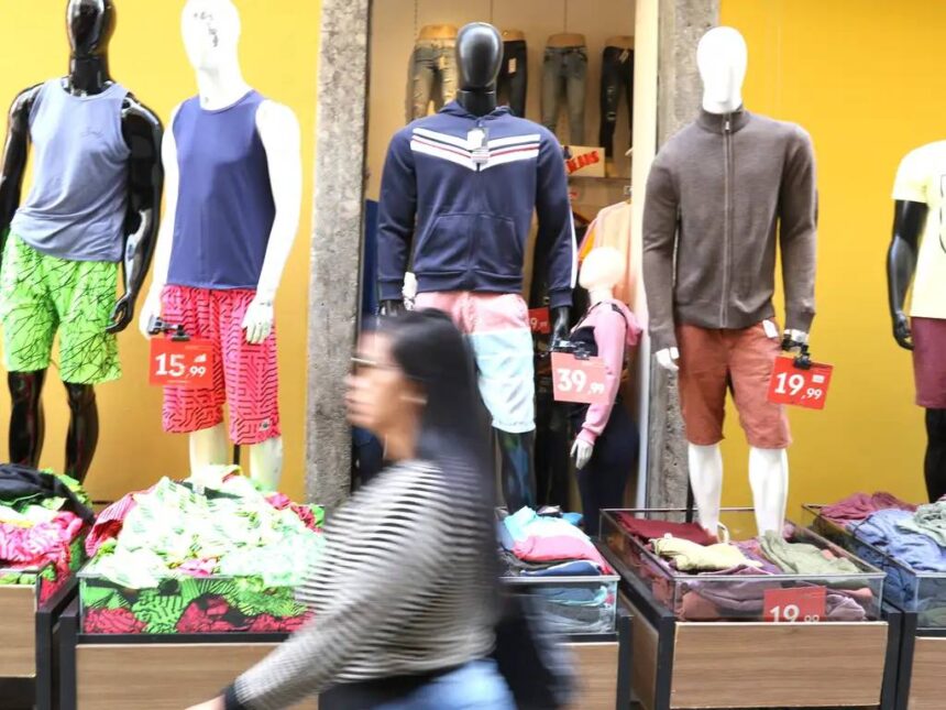 Vendas no varejo brasileiro sobem 0,2% em agosto de 2023