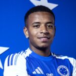 Torcedores do Cruzeiro 'invadem' Instagram de Arroyo após postagem polêmica