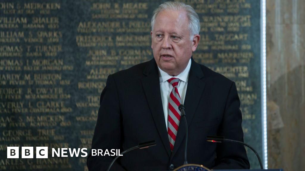 Ex-embaixador dos EUA: sanções ao STF devem permanecer após Bolsonaro Bolsonaro é página virada para Trump, mas sanções contra ministros do STF devem ser mantidas, diz ex-embaixador americano no Brasil