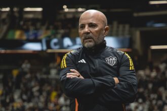 Saiba qual a escalação e desfalques do Atlético contra o Cruzeiro