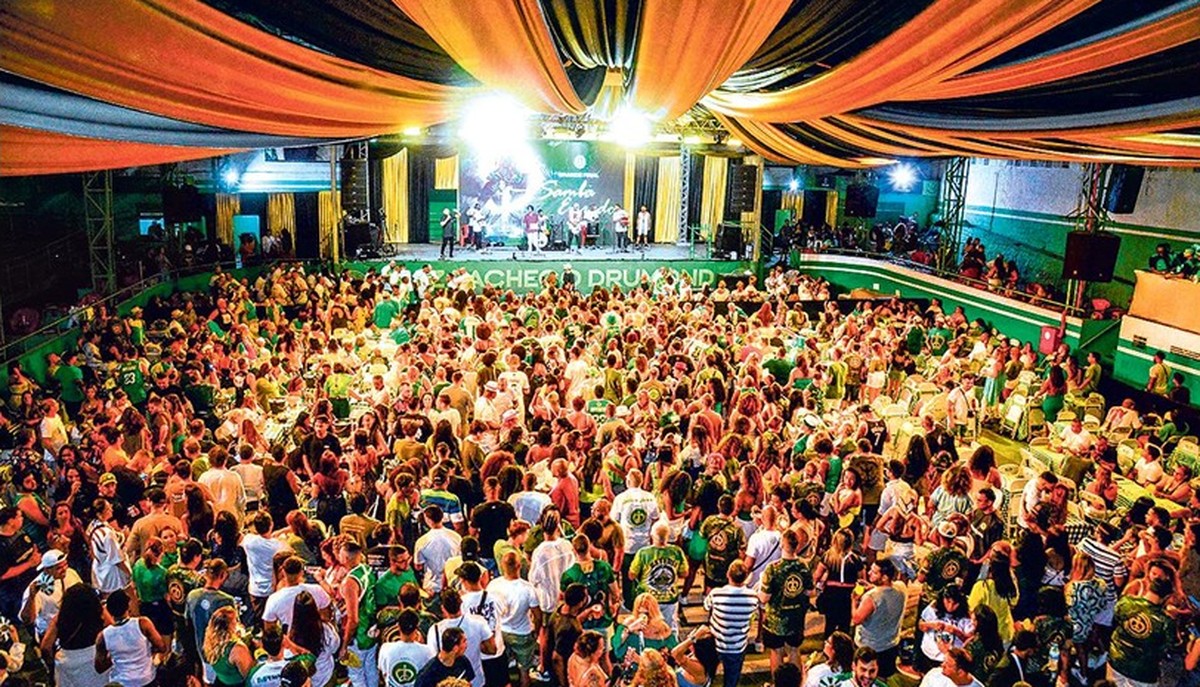 Fusões de sambas no Salgueiro, na Beija-Flor e na Imperatriz dividem opiniões entre amantes do carnaval