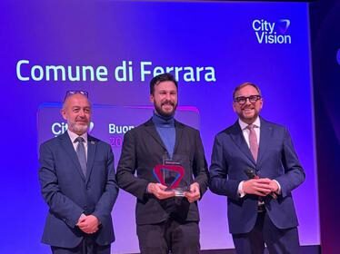 Ferrara recebe prêmio no City Vision 2025 por coleta de dados ambientais Ferrara premiata al City Vision 2025 per l'impegno nella raccolta dei dati ambientali del territorio