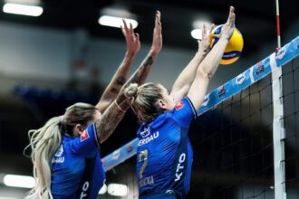 Nowicka se declara a Thaisa e explica conexão entre elas dentro e fora do vôlei