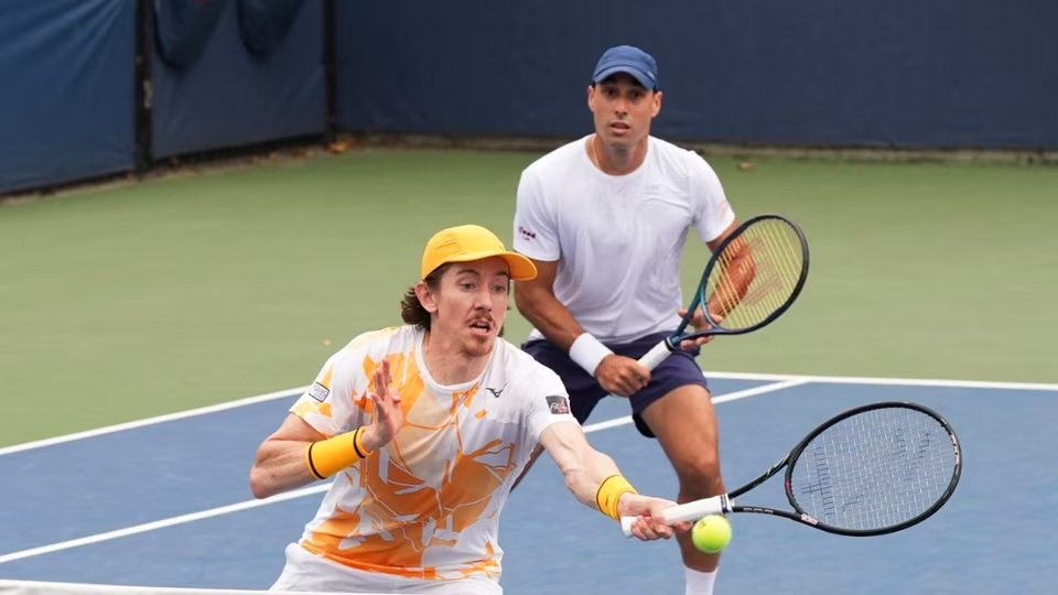 Romboli é convocado de última hora e perde em Paris Romboli entra de última hora e perde jogo no detalhe em Paris