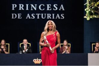 Serena exibe nova silhueta no prêmio Princesa de Astúrias em Oviedo
