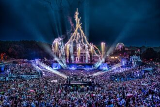 tomorrowland marcas