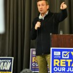 Recurso financeiro significativo nas últimas semanas da eleição do Supremo da Pensilvânia Millions of dollars pour in during final days of Pennsylvania Supreme Court election