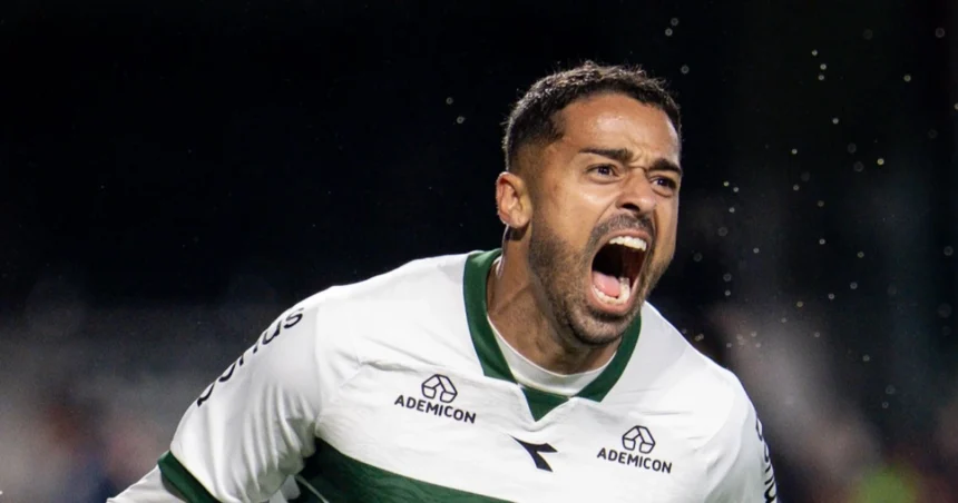 Dellatorre comenta fim do jejum de gols no Coritiba Dellatorre desabafa após encerrar jejum de gols no Coritiba: 'Estava me cobrando'