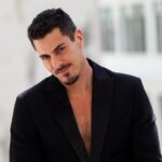 Sacha Bali comenta preparação para luta contra Davi Brito e prêmio Sacha Bali fala da preparação intensa para luta contra Davi Brito e conta destino do prêmio de R$ 2 milhões em reality