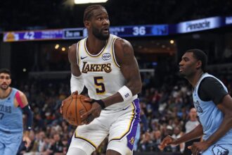 Lakers HC JJ Redick Reveals Why Deandre Ayton Sat Out Second Half of Win vs Grizzlies