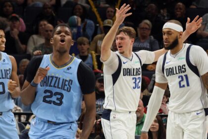 Grizzlies rookie keeping company with Magic Johnson... and Michael Jordan?