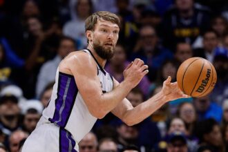 Kings Announce Final Injury Status for Sabonis Before Tipoff vs. Timberwolves