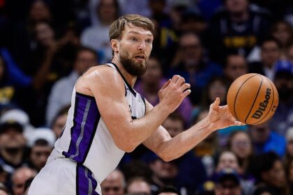 Kings Announce Final Injury Status for Sabonis Before Tipoff vs. Timberwolves