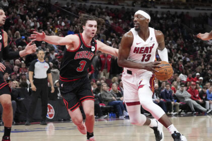 Movimentos defensivos do Miami Heat e chaves contra os Bulls One clear Miami Heat defensive move, the lineup answer without Wiggins and more Heat-Bulls keys