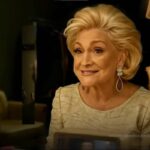 SBT utiliza inteligência artificial para resgatar figuras clássicas SBT usa IA para recriar Silvio Santos e Hebe Camargo - 08/11/2025 - Ilustrada