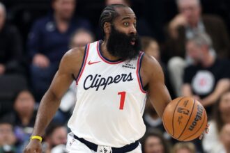 Clippers' James Harden out vs. Suns due to personal reasons