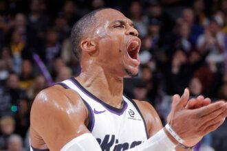 Russell Westbrook's vintage triple-double gives Kings win