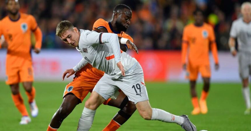 Azerbaijão e Islândia: onde ver e escalações do jogo hoje Azerbaijão x Islândia: onde assistir e escalações do jogo hoje (13/11) pelas eliminatórias da Copa | Futebol