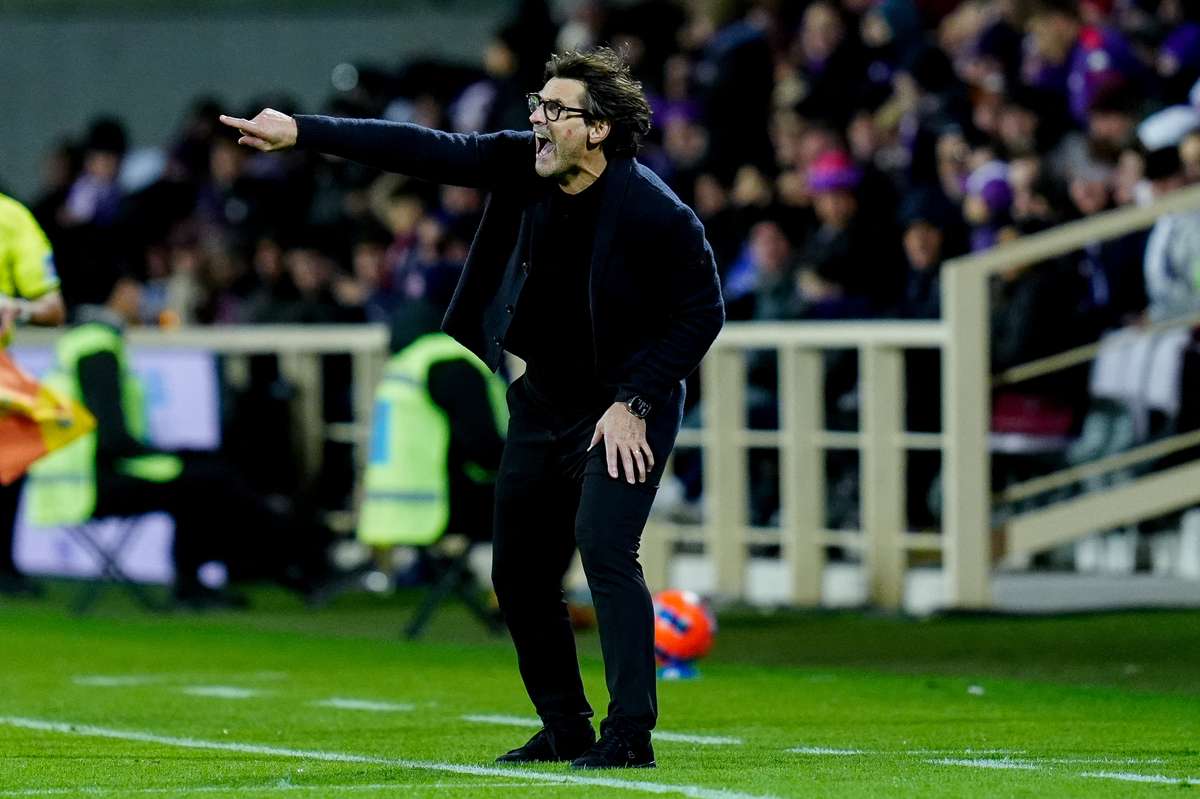 Vanoli (Fiorentina) não desvaloriza Liga Conferência: "Não é um obstáculo"