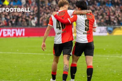 Feyenoord escala Timber e Steijn como titulares na partida string