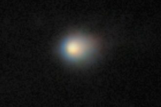 Cometa 3I/Atlas: astrônomo explica comportamento incomum