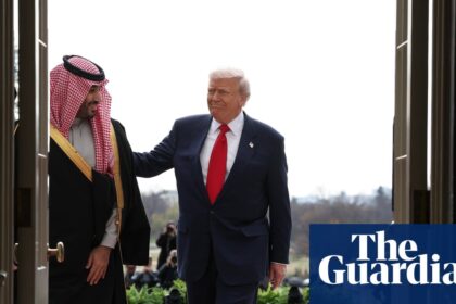 Trump e o investimento saudita: impacto sobre Israel na política dos EUA Why Trump’s lavish Saudi courtship leaves Israel on the back foot | US foreign policy