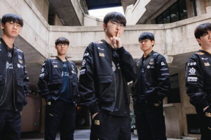 League of Legends esports comemora 15 anos e busca novo título As League of Legends esports celebrates 15 years, its GOAT seeks another title