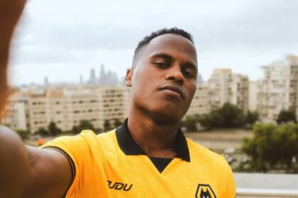 Xingado pela torcida dos Wolves, Arias é especulado em trio brasileiro – R7 Esportes