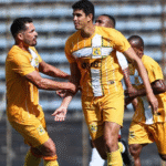 Jogadores voltam ao Brasiliense após passagem pelo Floresta-CE Rubens comemorando gol pelo Brasiliense